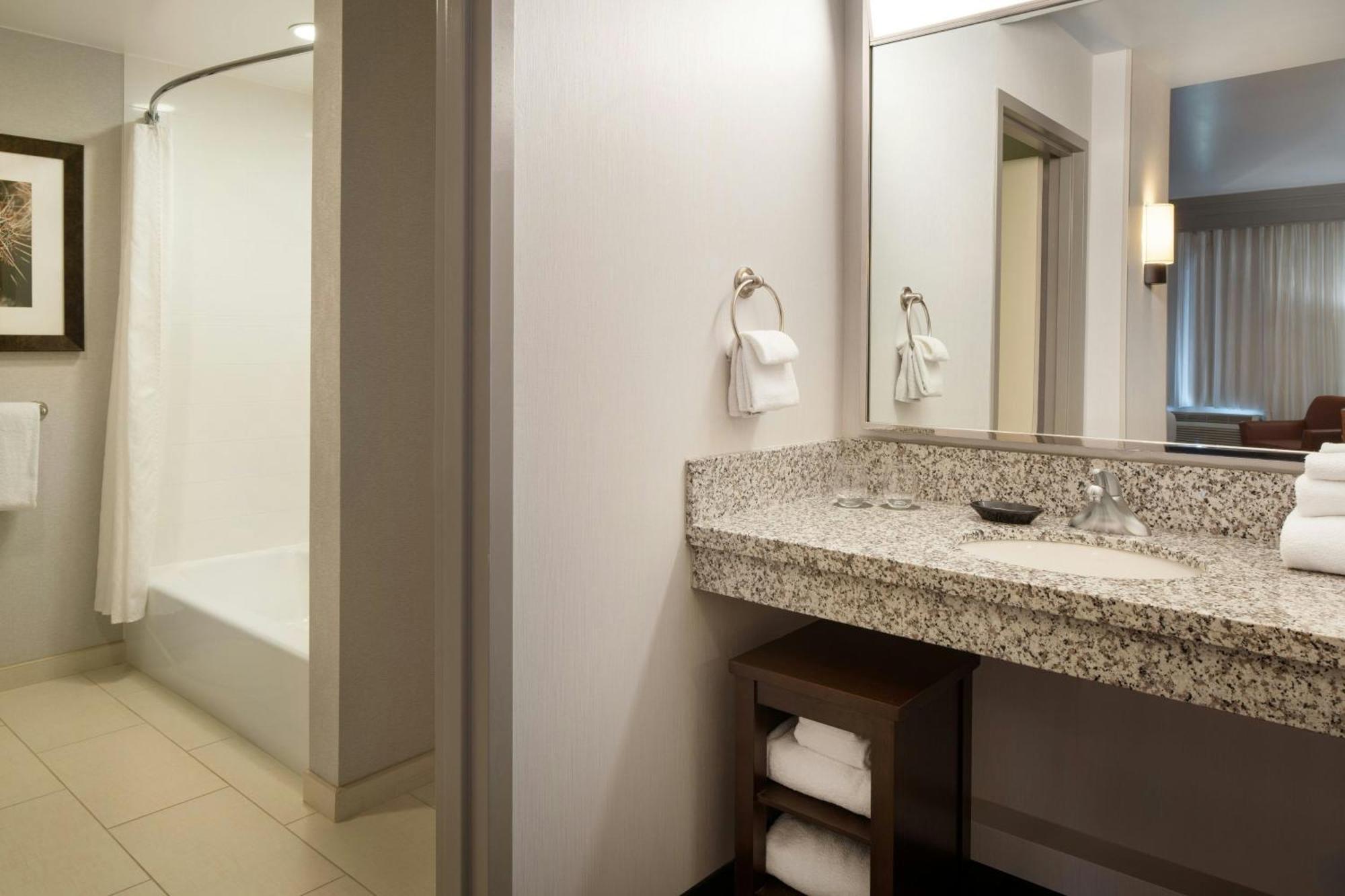 Courtyard By Marriott Scottsdale Salt River Eksteriør billede