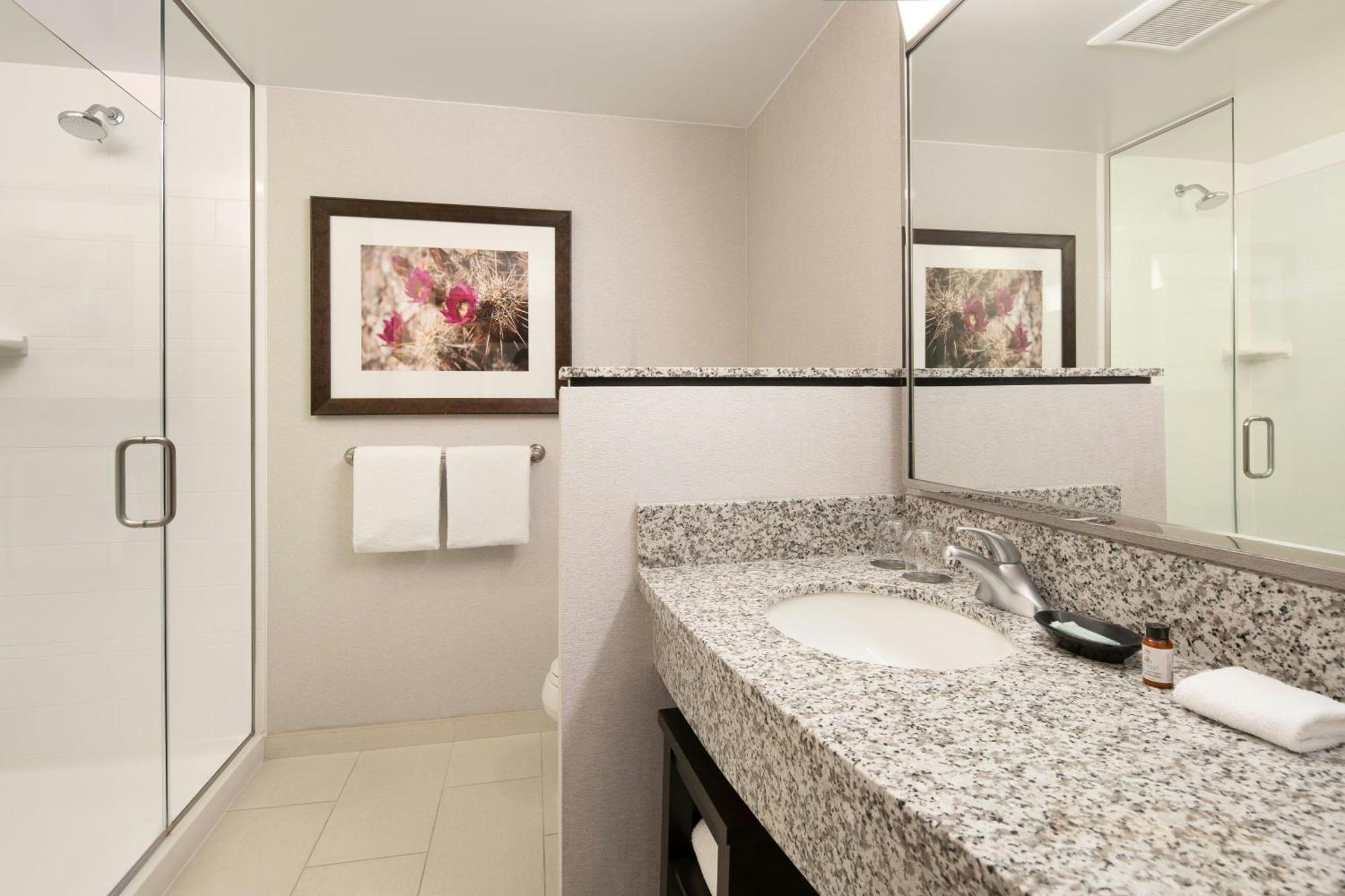 Courtyard By Marriott Scottsdale Salt River Eksteriør billede